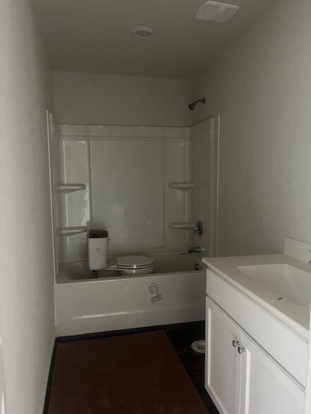 Building Photo - 712 Fauna St