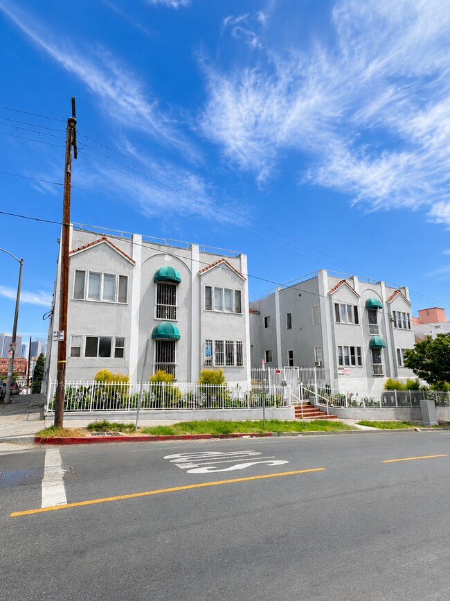 Building Photo - 440 Bonnie Brae St