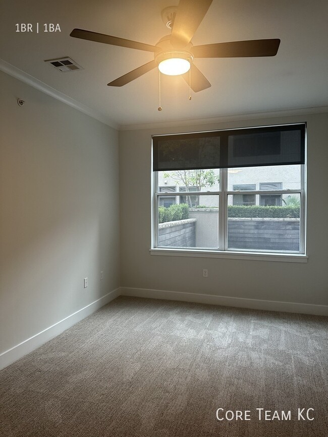 Building Photo - 1300 Baltimore Ave