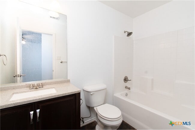 Building Photo - 223 N Mary Jo Dr