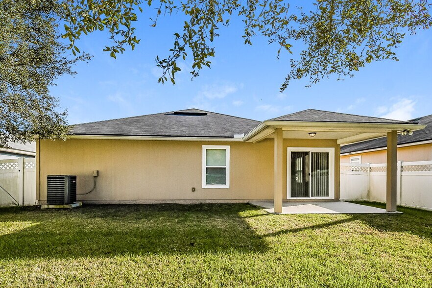 Building Photo - 574 S Aberdeenshire Dr