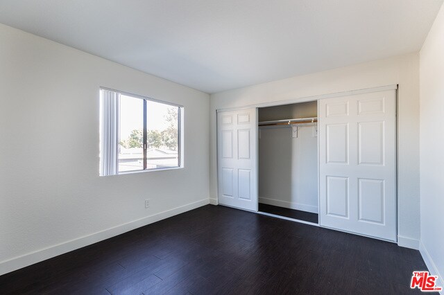 Building Photo - 501 E Hyde Park Pl