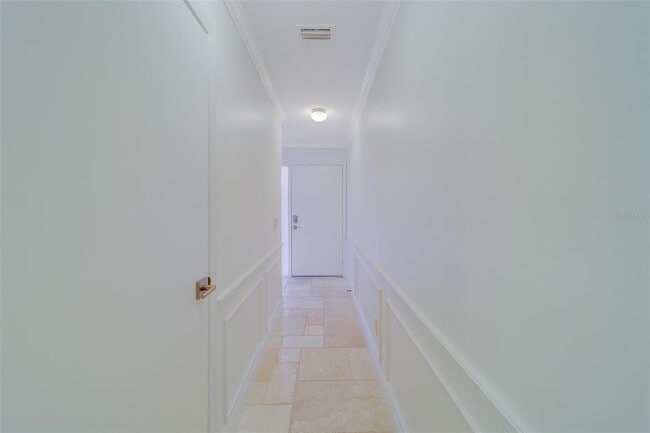 Building Photo - 170 Boca Ciega Point Blvd S