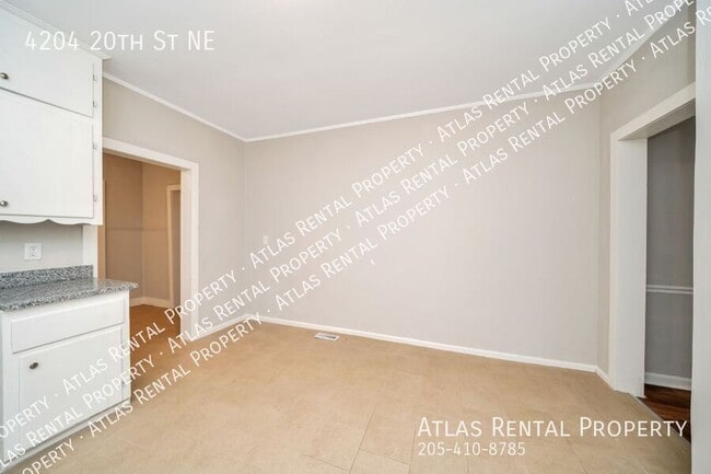 Building Photo - 4204 20th St NE