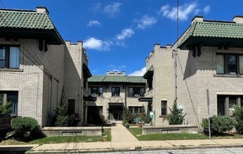 Building Photo - 2816 Broadway Ave