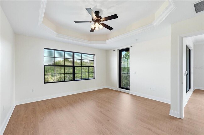 Building Photo - 7612 Lake Vista Ct