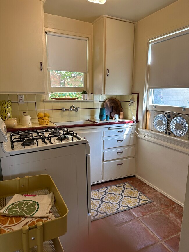 Kitchen facing Backyard - 810 N Las Palmas Ave