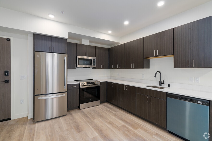 Primary Photo - North Hill Millennium