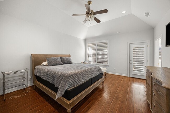 Building Photo - 4757 W Alabama St