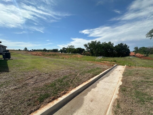 Building Photo - *Newly Built* 3 Bed 2 Bath 2 Car Garage