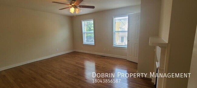 Building Photo - 413 N Hancock St