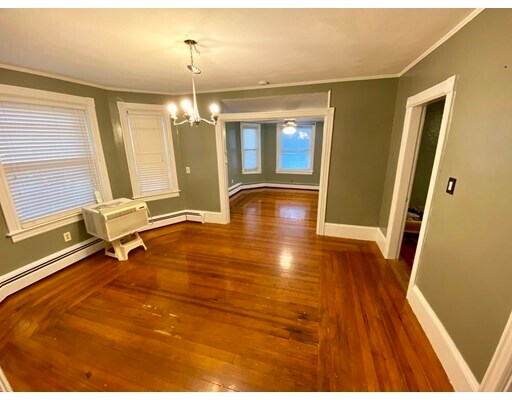 Building Photo - 125 Broadway