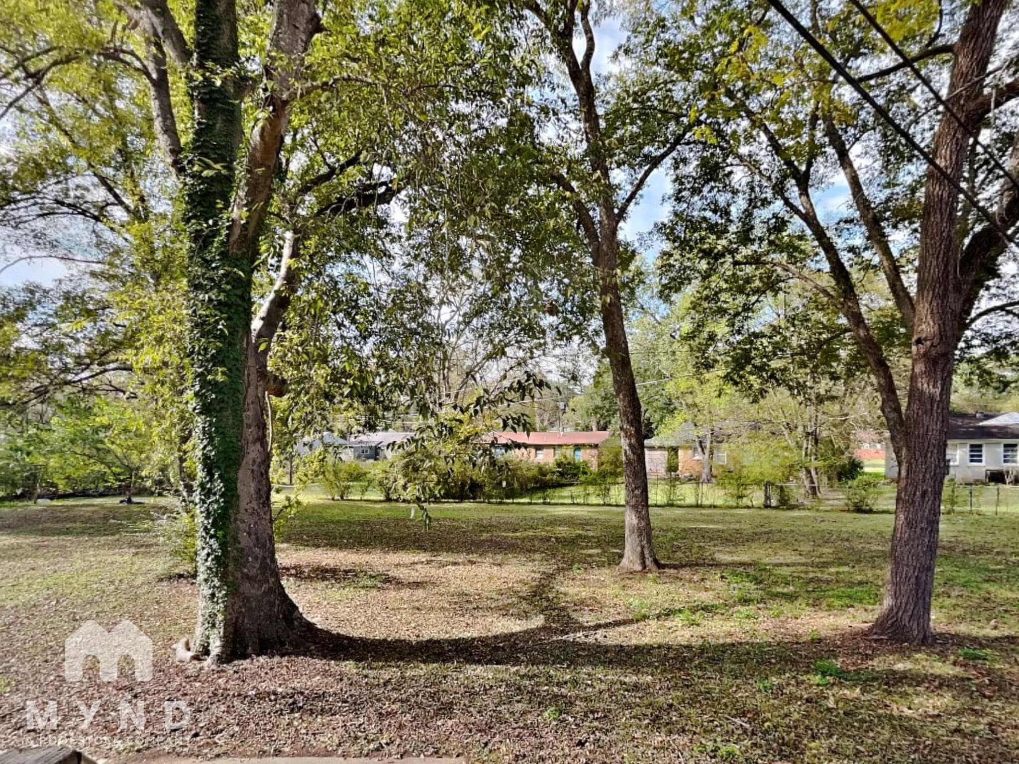 Building Photo - 5916 Ave P