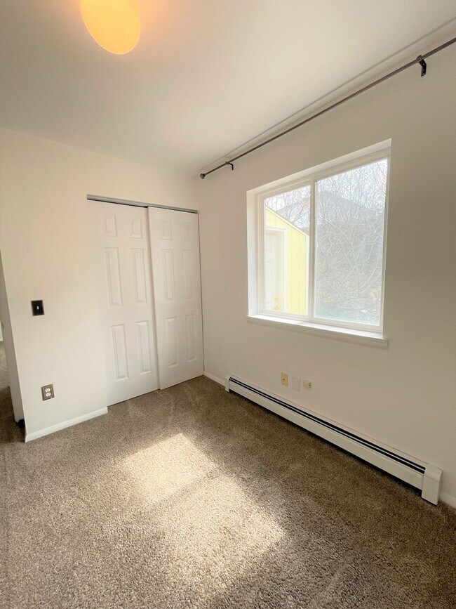 Building Photo - 3440 Harlequin Ct