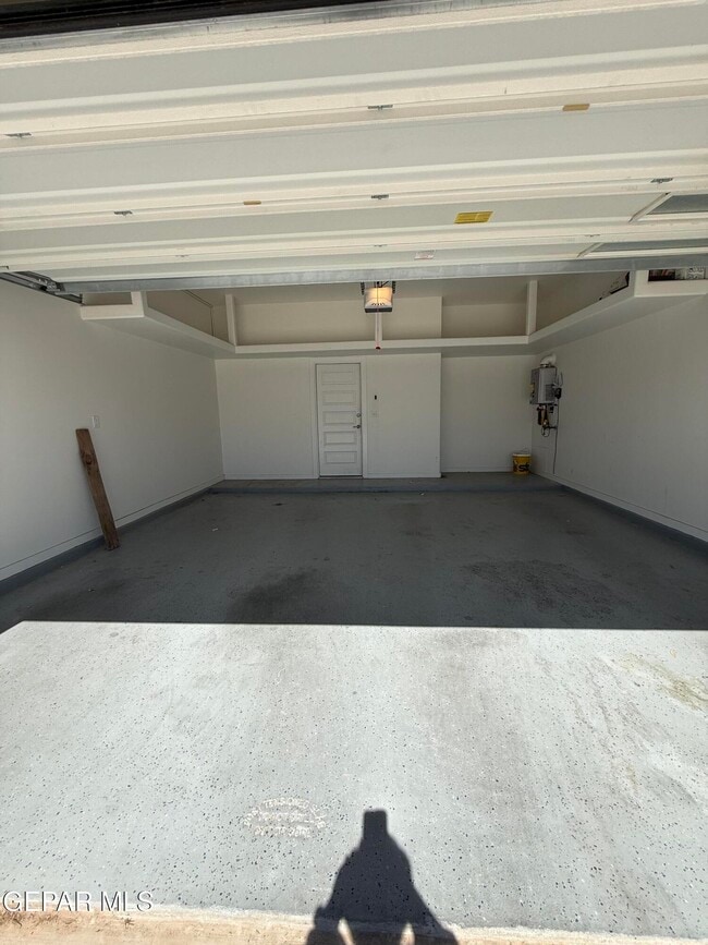 Building Photo - 13389 Carterton Ave