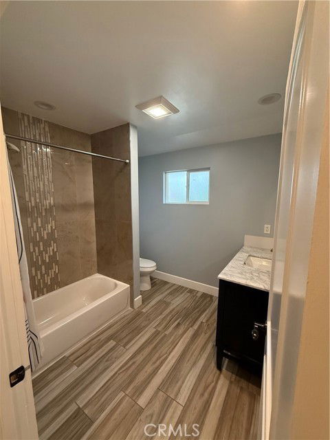 Building Photo - 7459 Ruffner Ave