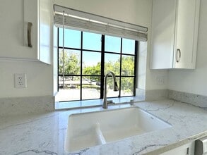 Building Photo - Mira Mesa Gem! Spacious 2BR Condo w/A/C, I...