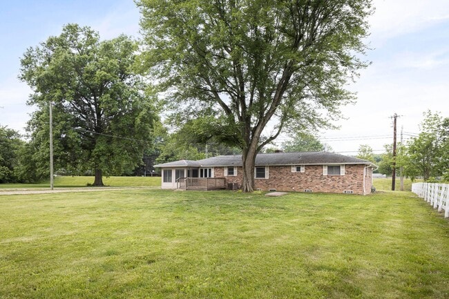 Building Photo - 6600 New Albany-Condit Rd