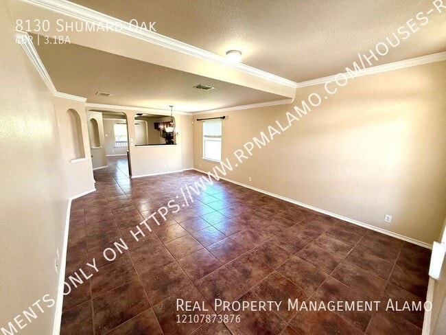 Building Photo - 8130 Shumard Oak Dr
