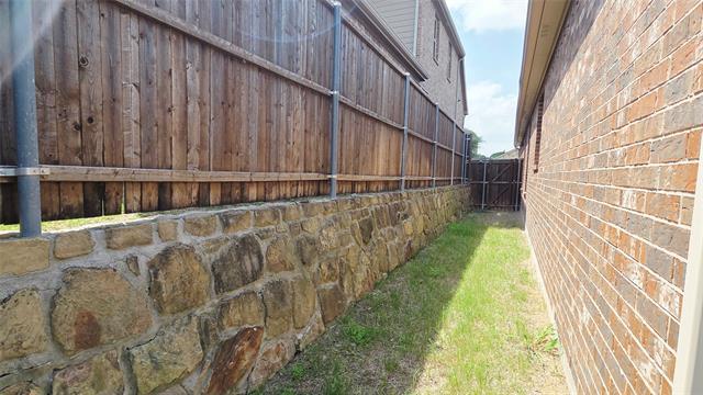 Building Photo - 3608 Bastrop St