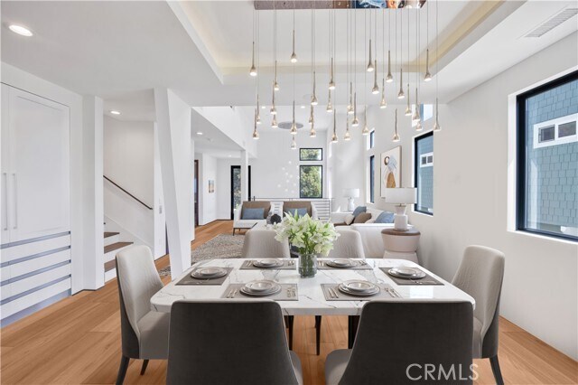 Building Photo - 332 Avenue E