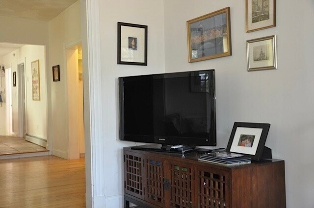 Building Photo - 317 Cardinal Medeiros Ave