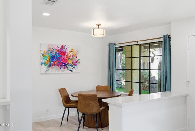 Building Photo - 2053 Majorca Dr