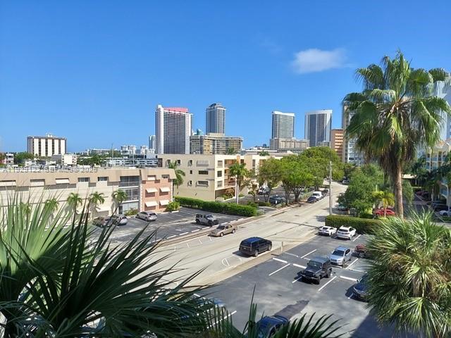 Building Photo - 301 Golden Isles Dr