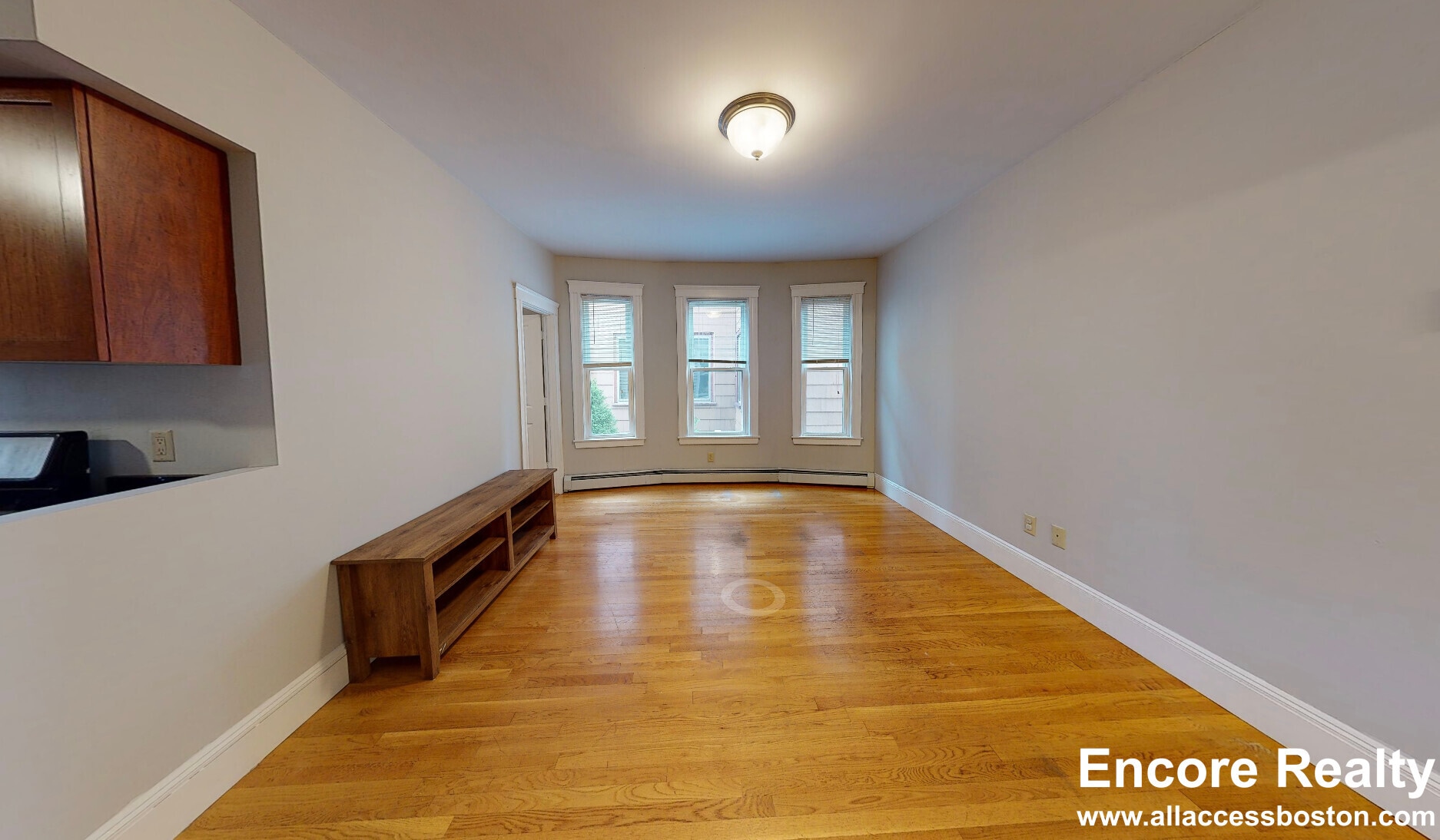 Building Photo - 11 Beacon St