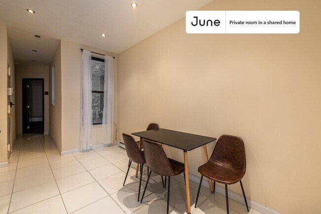 Building Photo - Room in Shared 4 bed/2 bath home