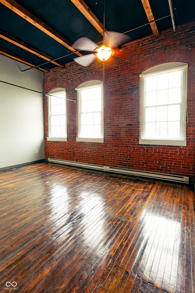 Building Photo - 501 Madison Ave