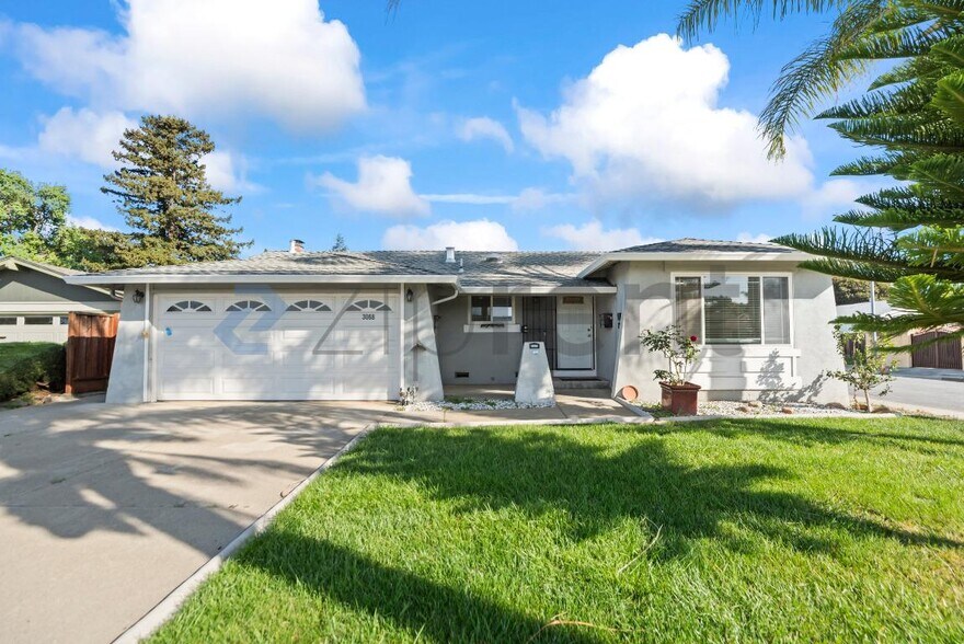 Building Photo - 3068 Nightingale Pl