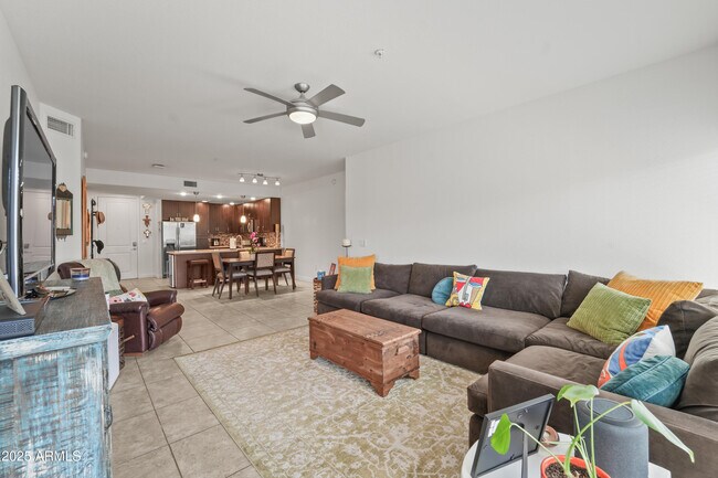 Building Photo - 5450 E Deer Valley Dr