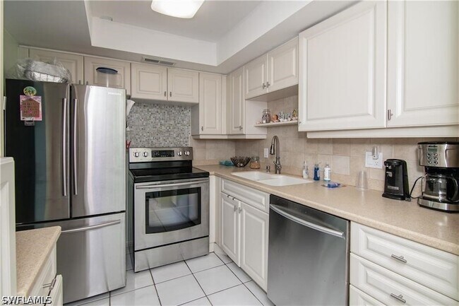 Building Photo - 1400 Pompei Ln