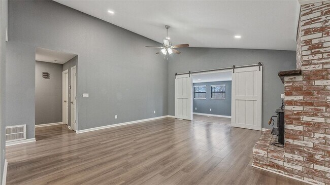 Building Photo - 21 Grisham Cir