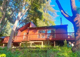 Building Photo - Remodeled Home in the Los Gatos Hills! Awa...