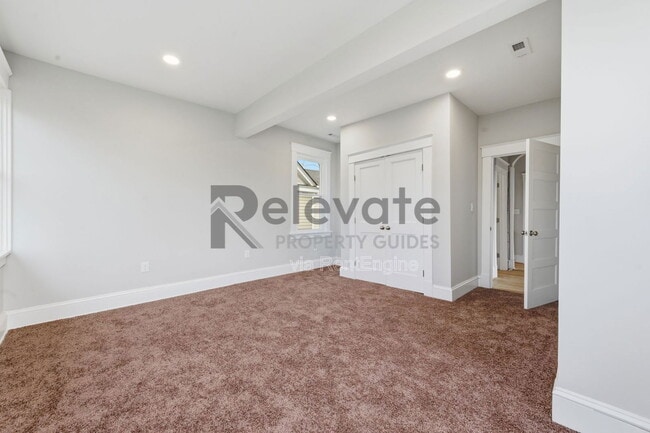 Building Photo - 3100 1st Ave