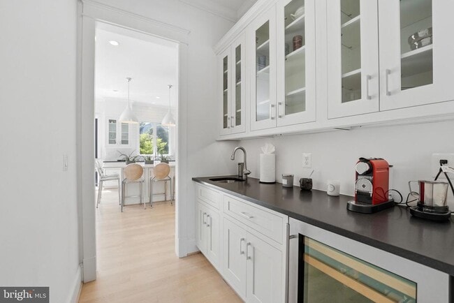 Building Photo - 2504 12th St N