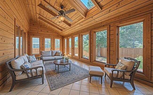 Building Photo - 5723 S Kittredge St