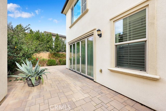 Building Photo - 204 Desert Bloom