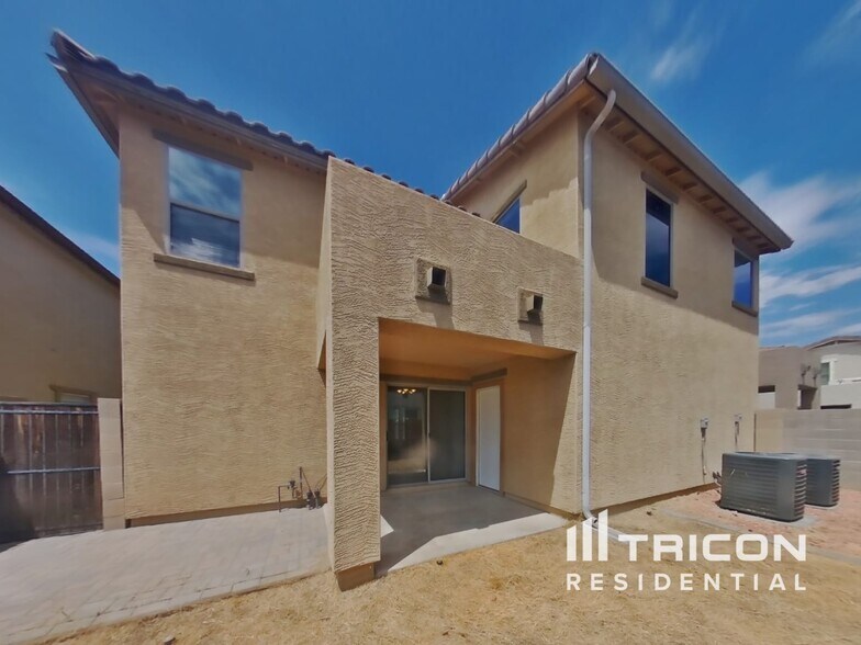 Building Photo - 4809 N 108th Ave