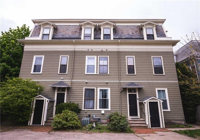 Building Photo - 99 Almy St