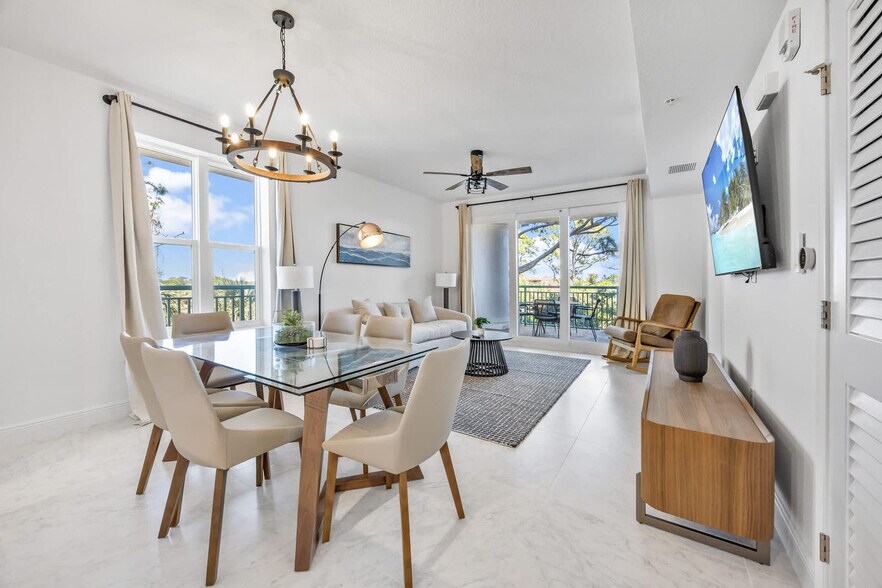 Building Photo - 6275 Judson Rd