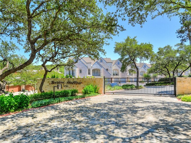 Building Photo - 1701 Spyglass Dr