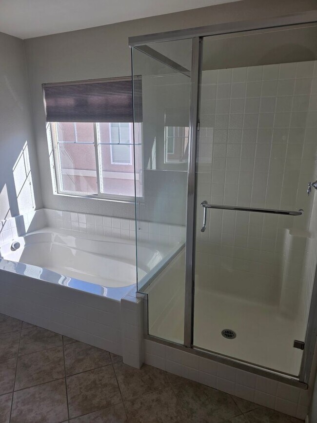 Building Photo - Beautiful Harveston Home with 4 Bedrooms plus Third Floor Loft