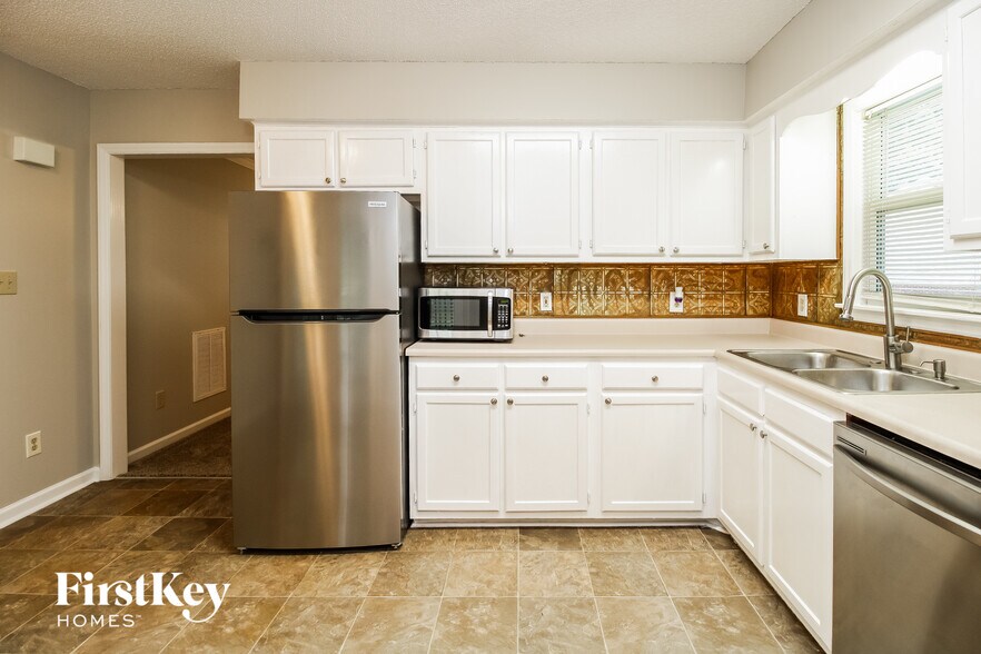 Building Photo - 107 Eagle Nest Ct