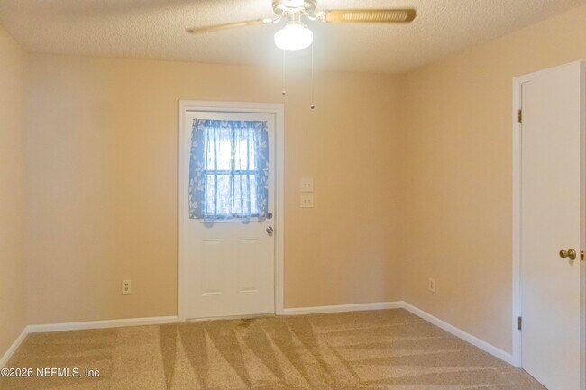 Building Photo - 3844 English Colony Dr N