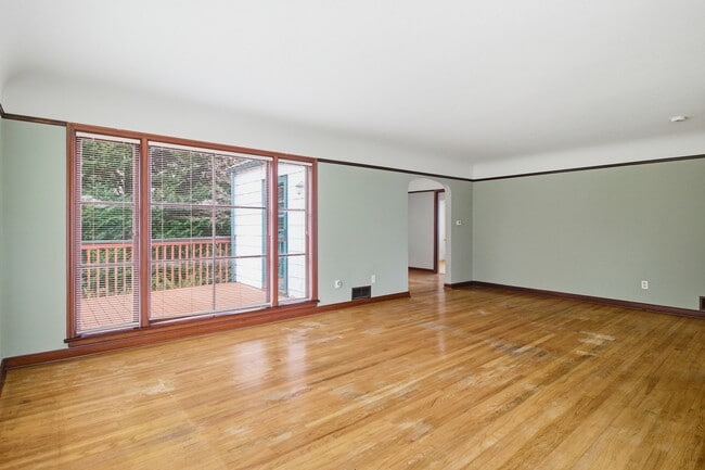 Building Photo - 8131 Veterans Dr SW