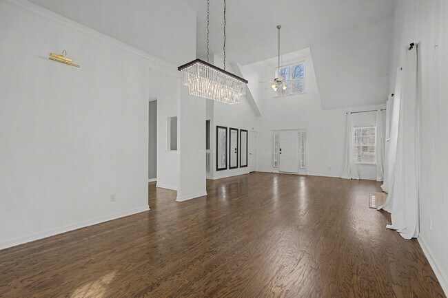 Building Photo - 1857 Woodland Pointe Dr