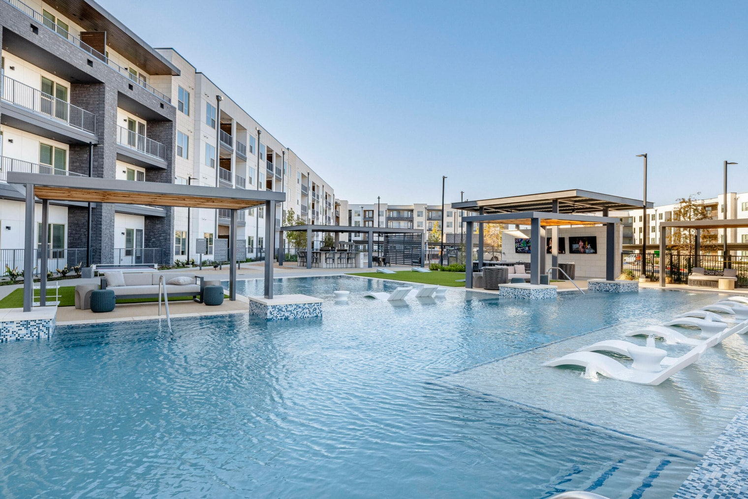 Building Photo - 11600 Spirit Dr